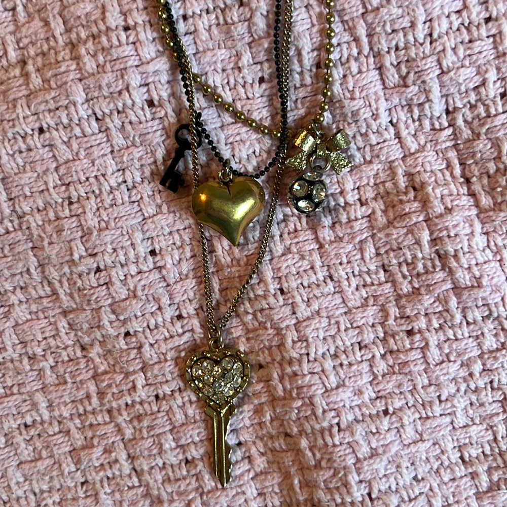 Betsey Johnson Necklace hearts Keys Rhinestones like new!